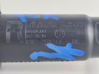 bontott BMW 7 Jobb Fényszórómosó Fúvóka