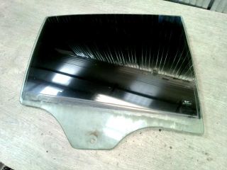 bontott BMW 7 Jobb hátsó Ablak