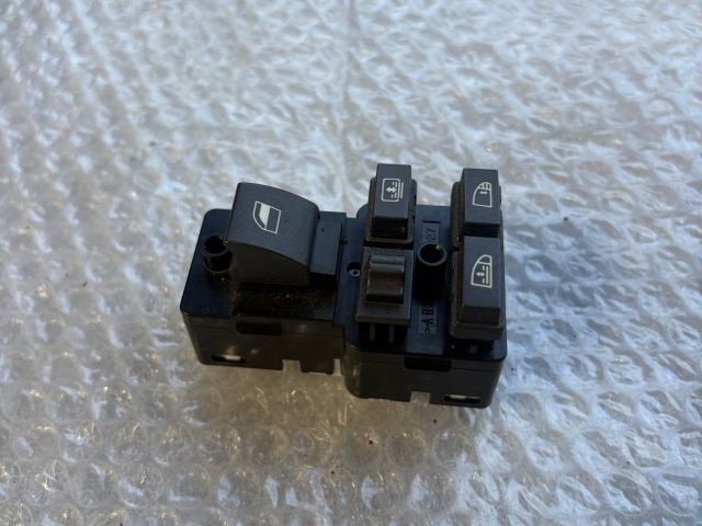 bontott BMW 7 Jobb hátsó Ablakemelő Kapcsoló