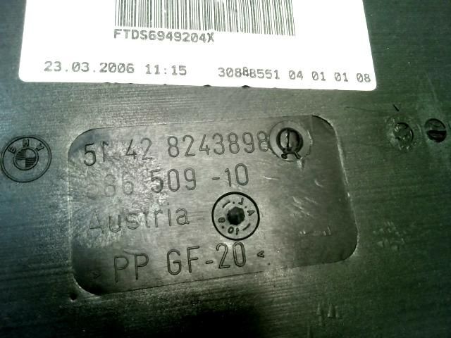 bontott BMW 7 Jobb hátsó Ajtó Szigetelés