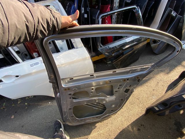 bontott BMW 7 Jobb hátsó Ajtó (Üres lemez)