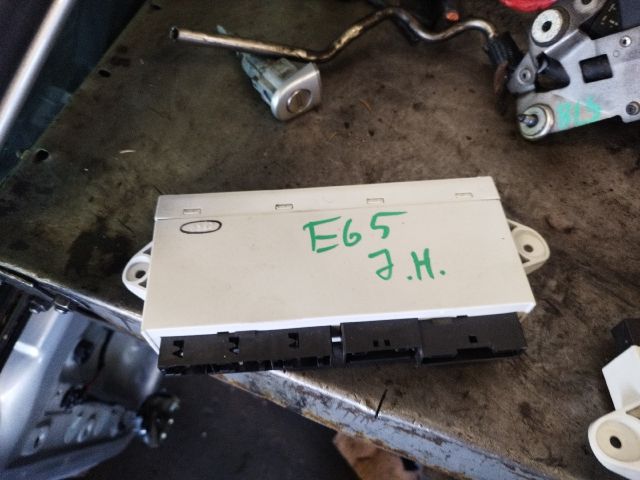 bontott BMW 7 Jobb hátsó Ajtó Vezérlőegység