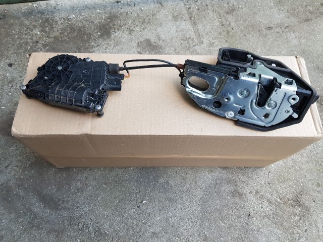 bontott BMW 7 Jobb hátsó Ajtózár