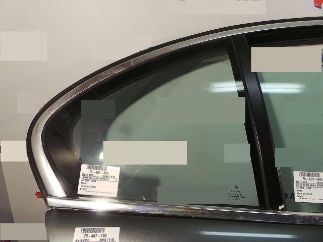 bontott BMW 7 Jobb hátsó Fixüveg (Ajtóban)