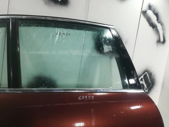 bontott BMW 7 Jobb hátsó Fixüveg (Ajtóban)