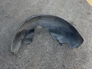 bontott BMW 7 Jobb hátsó Hátsó Dobbetét (Kerékjárati, Műanyag)