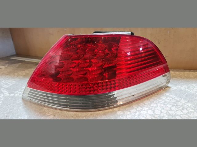 bontott BMW 7 Jobb Hátsó Lámpa