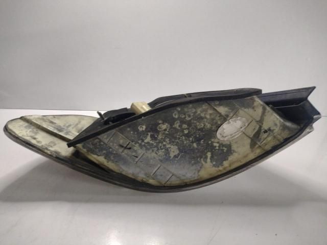 bontott BMW 7 Jobb Hátsó Lámpa