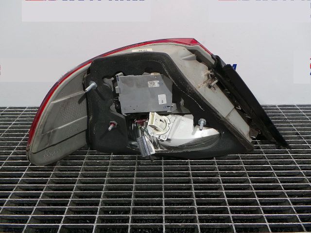 bontott BMW 7 Jobb Hátsó Lámpa