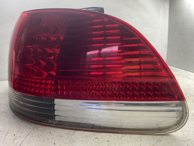 bontott BMW 7 Jobb Hátsó Lámpa