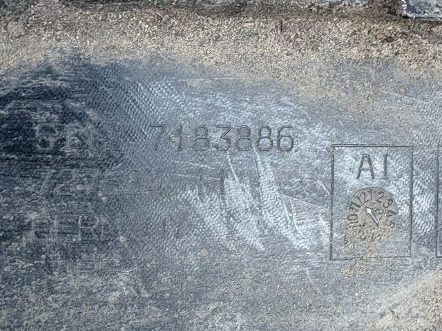 bontott BMW 7 Jobb hátsó Oldal Lökhárító Tartó (Műanyag)