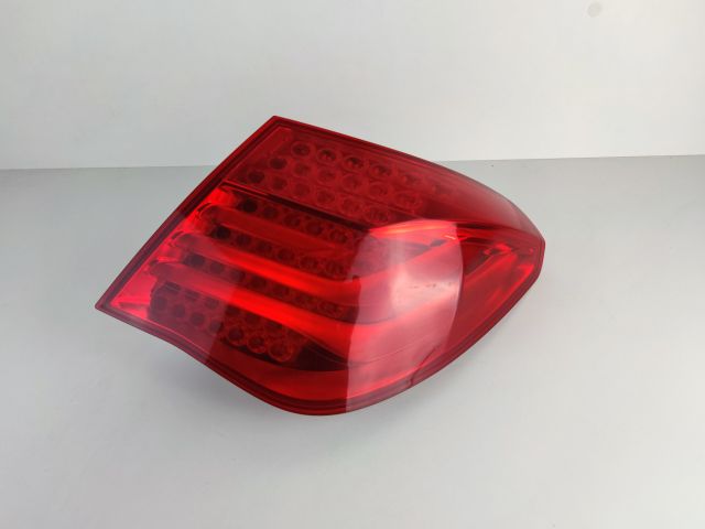 bontott BMW 7 Jobb Külső Hátsó Lámpa