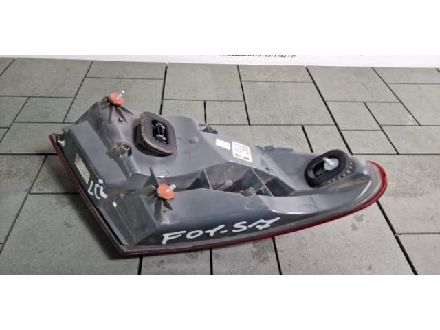 bontott BMW 7 Jobb Külső Hátsó Lámpa