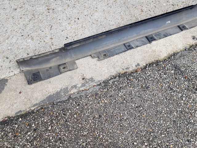 bontott BMW 7 Jobb Küszöb