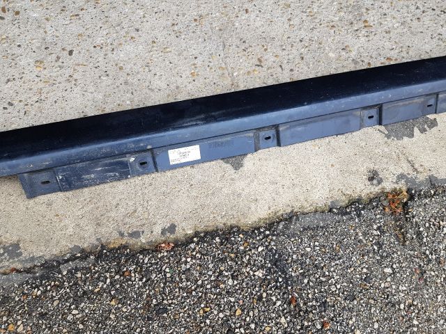 bontott BMW 7 Jobb Küszöb