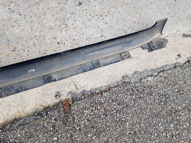 bontott BMW 7 Jobb Küszöb