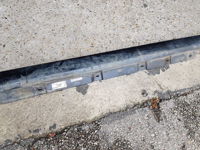 bontott BMW 7 Jobb Küszöb