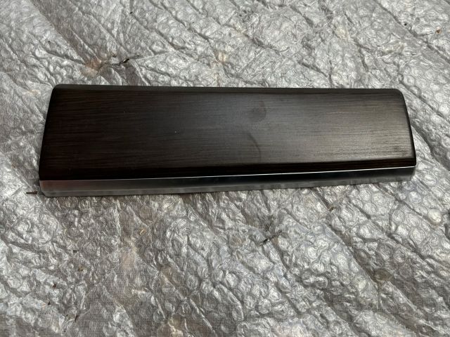 bontott BMW 7 Jobb Műszerfal Díszléc