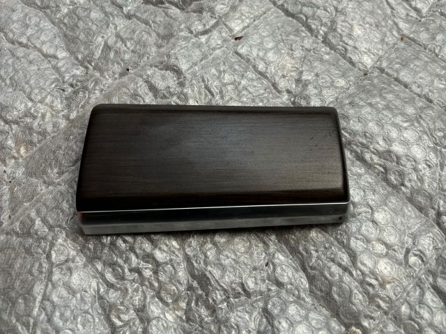 bontott BMW 7 Jobb Műszerfal Díszléc