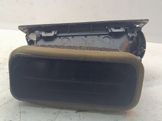 bontott BMW 7 Jobb Szellőző