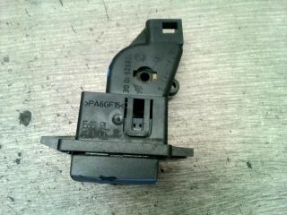 bontott BMW 7 Kesztyűtartó Nyitó Kar / Gomb