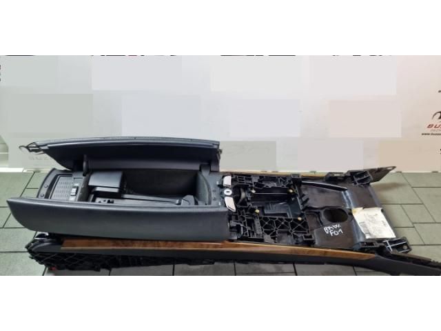 bontott BMW 7 Könyöklő