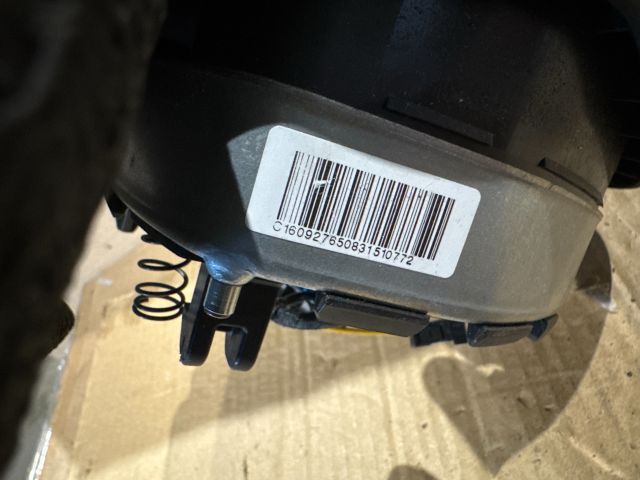 bontott BMW 7 Kormánylégzsák