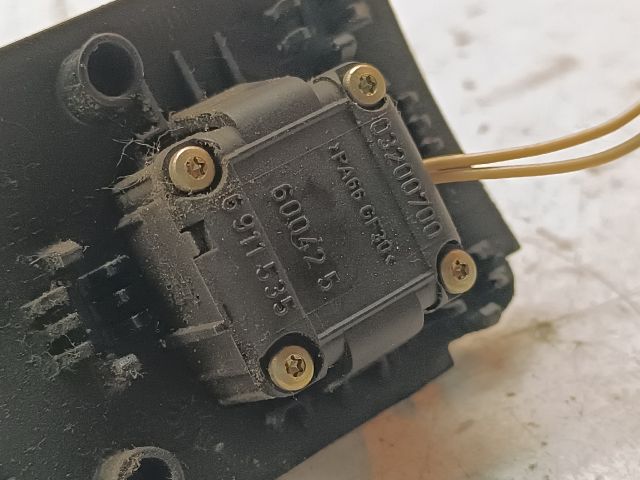 bontott BMW 7 Kormánymagasság Állító Kar