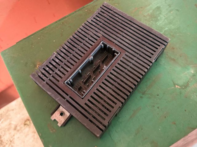 bontott BMW 7 Lámpa Vezérlő