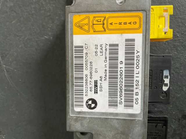 bontott BMW 7 Légzsák Elektronika