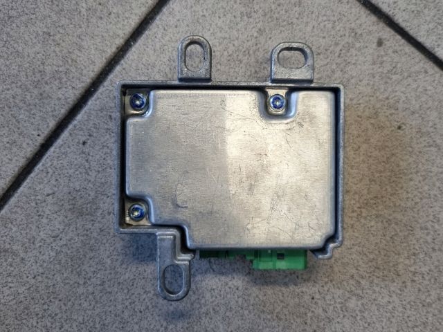 bontott BMW 7 Légzsák Indító Modul Oldallégzsák