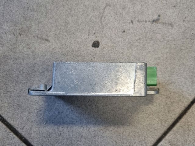 bontott BMW 7 Légzsák Indító Modul Oldallégzsák