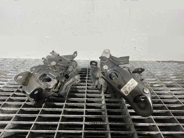 bontott BMW 7 Motorháztető Zárszerkezet