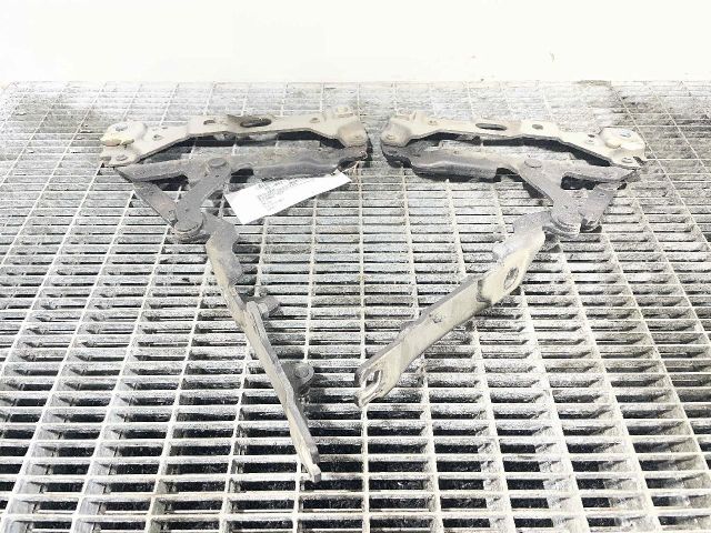 bontott BMW 7 Motorháztető Zsanér Pár