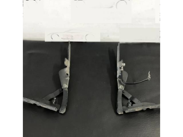 bontott BMW 7 Motorháztető Zsanér Pár