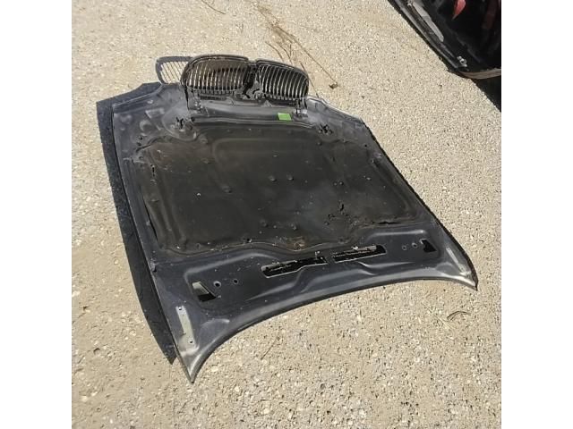 bontott BMW 7 Motorháztető