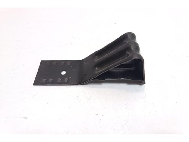 bontott BMW 7 Pótkerék Rögzítő