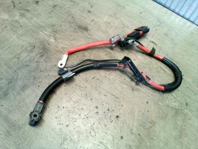 bontott BMW 7 Pozitív Kábel