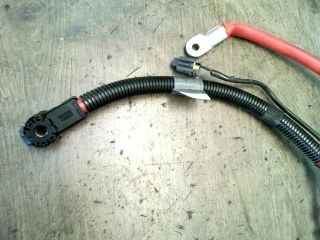 bontott BMW 7 Pozitív Kábel