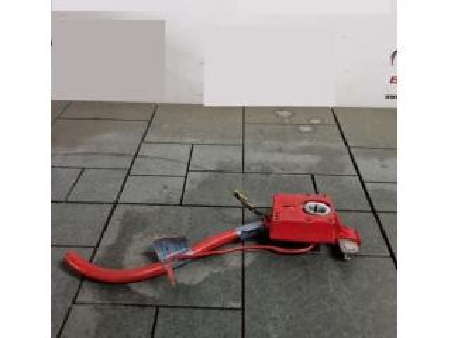 bontott BMW 7 Pozitív Kábel