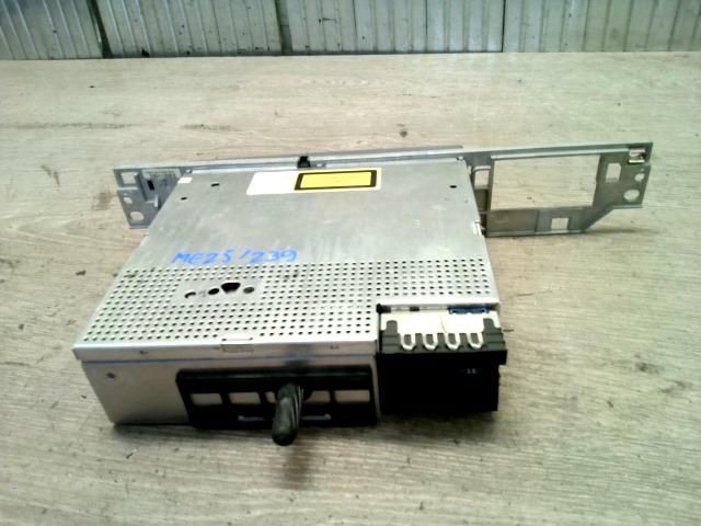 bontott BMW 7 Rádió / CD