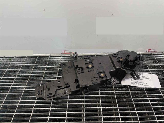 bontott BMW 7 Tartó Bak