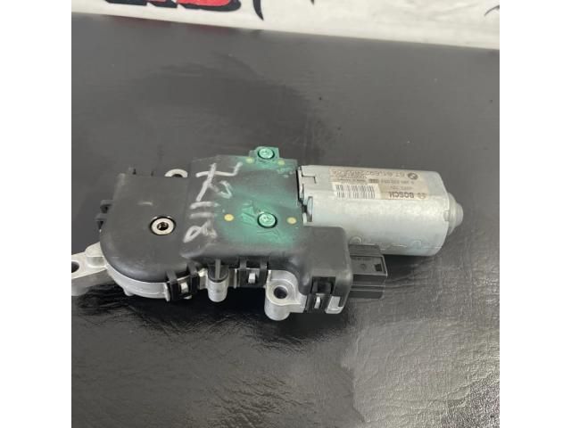 bontott BMW 7 Tetőablak Motor