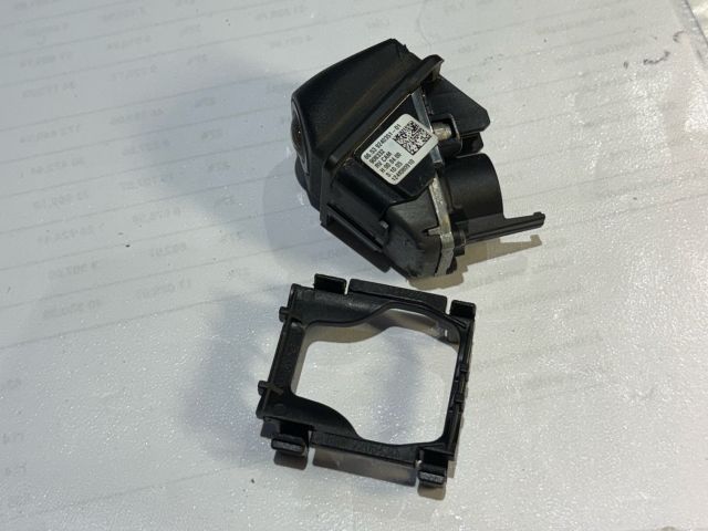 bontott BMW 7 Tolatókamera