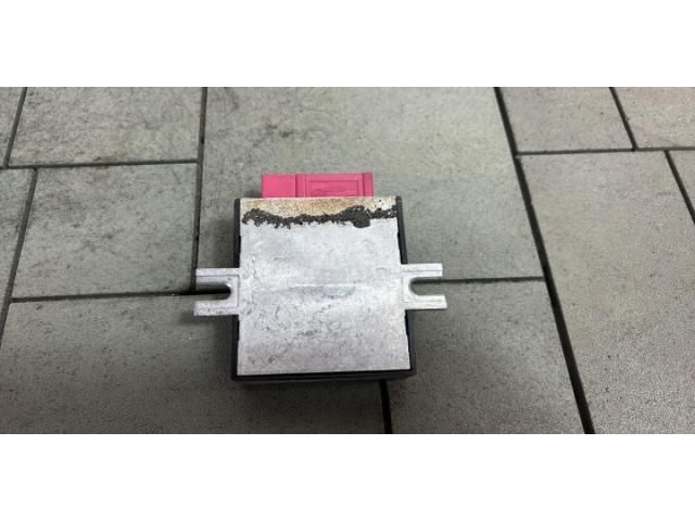 bontott BMW 7 Üzemanyag Befecskendező Vezérlő