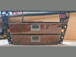 bontott BMW 7 Vezeték Nélküli Telefontöltő