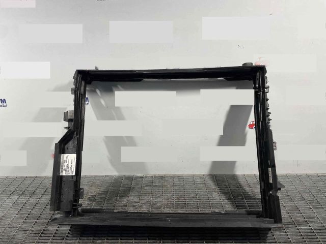 bontott BMW 7 Vízhűtő Radiátor Tartó