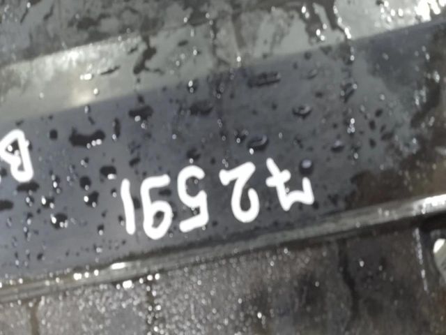 bontott BMW 7 Vízhűtő Radiátor Tartó