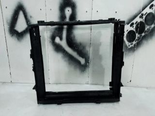 bontott BMW 7 Vízhűtő Radiátor Tartó