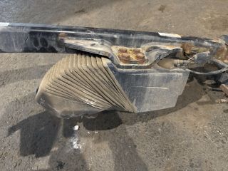 bontott BMW 7 Vonóhorog